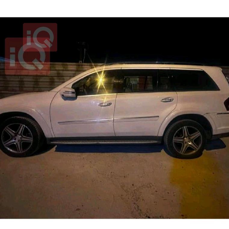 Mercedes-Benz GL-Class